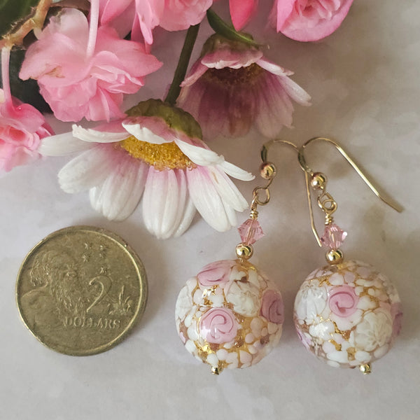 White Lace Murrine Pink Roses Discs