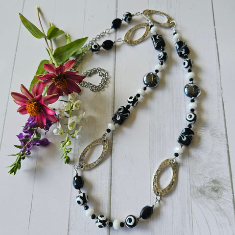 Black and White Long Necklace
