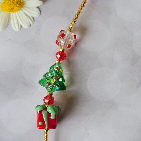Festive Beaded Necklace in Gold