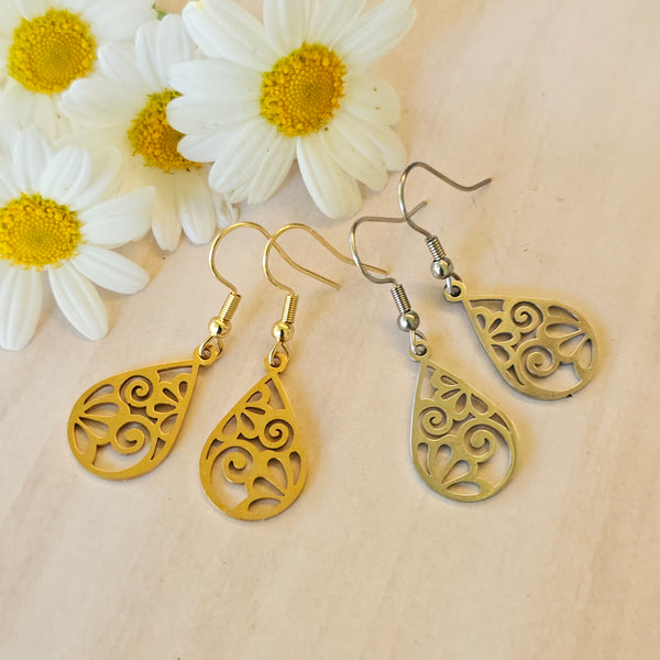 Metal Laser-Cut Teardrop Earrings
