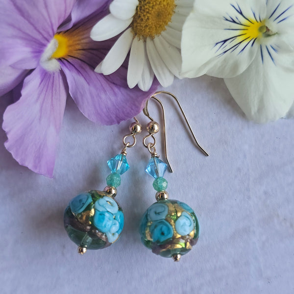 Bed of Roses Exterior Gold Earrings