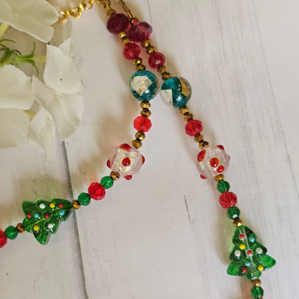 Christmas Necklace in Gold