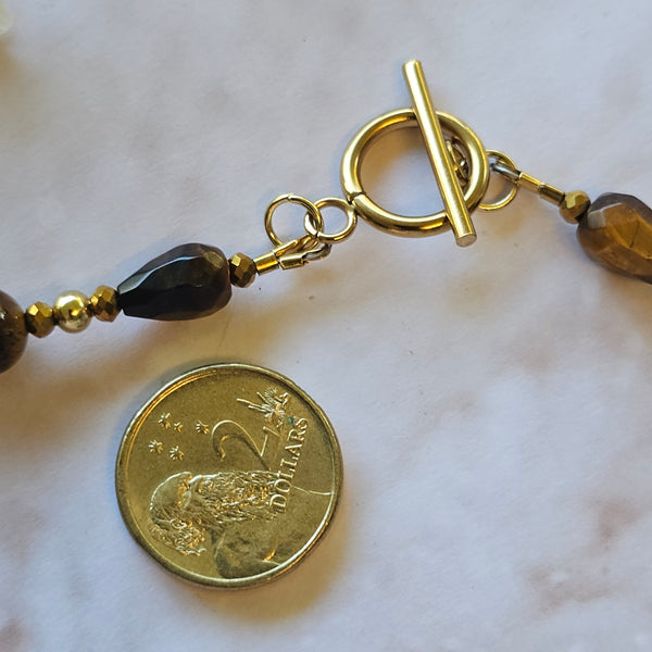Tiger's Eye Necklace in Gold
