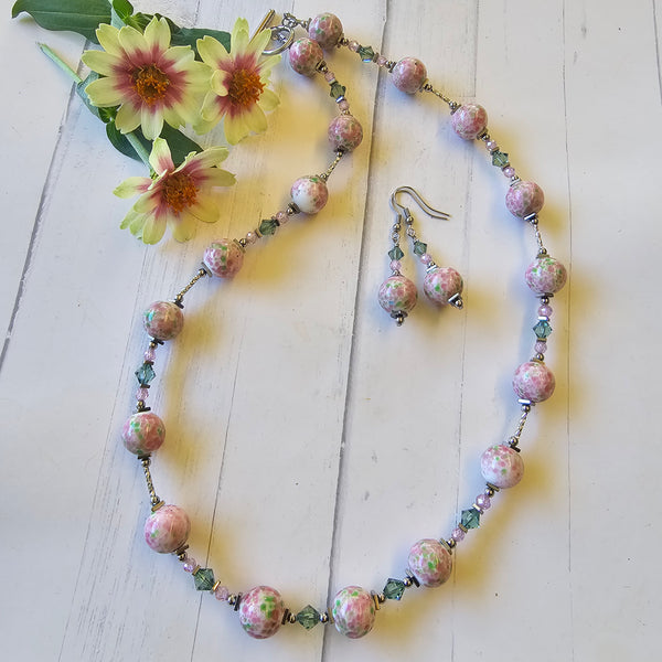 Pink and Green Speckled Glass Necklace