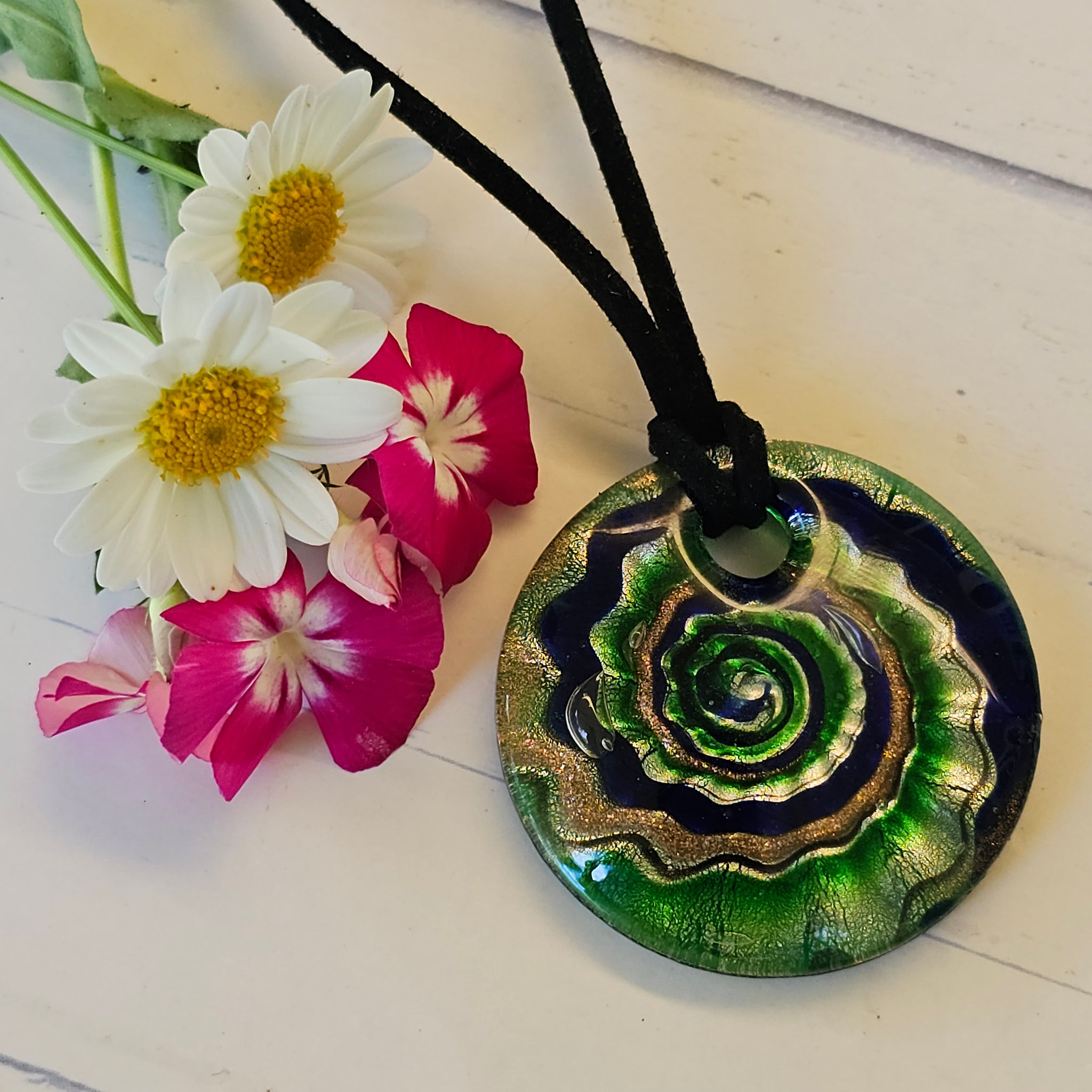 Glass Swirl Pendant