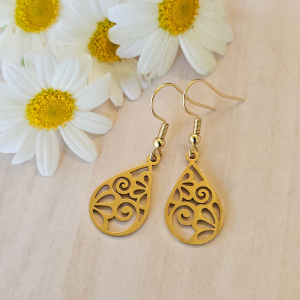 Metal Laser-Cut Teardrop Earrings