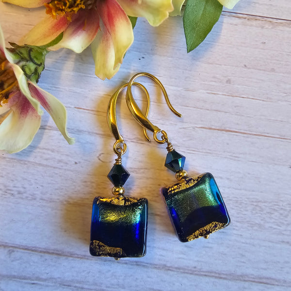 Exposed Gold Square Earrings