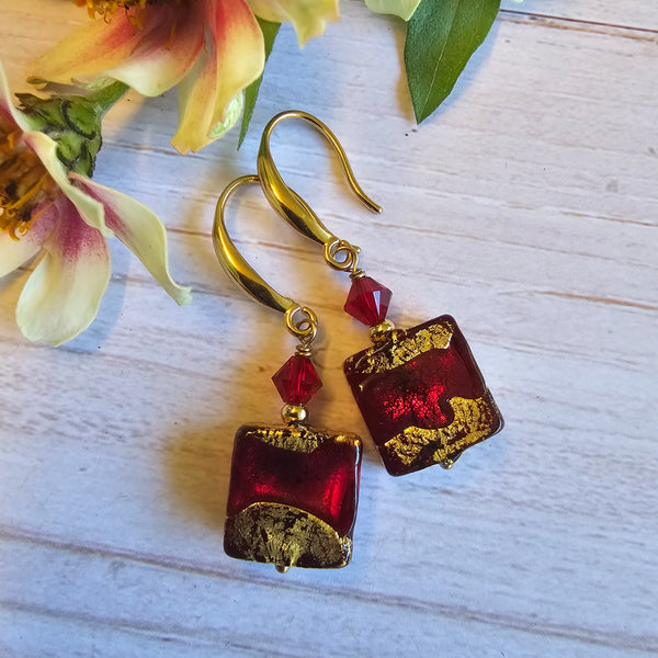 Exposed Gold Square Earrings